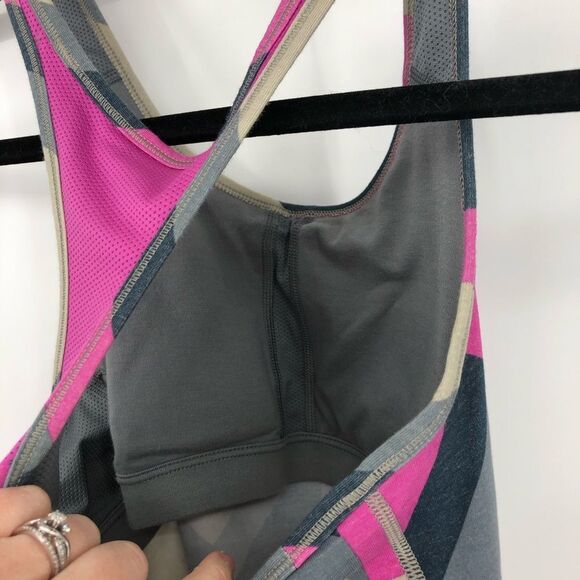 Nike Dri Fit Slim Fit Tank Top Womens M Pink Gray Geometric Racerback Padded - Picture 12 of 12